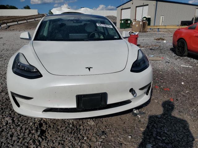5YJ3E1EAXKF483880 - 2019 TESLA MODEL 3 أبيض صورة 5
