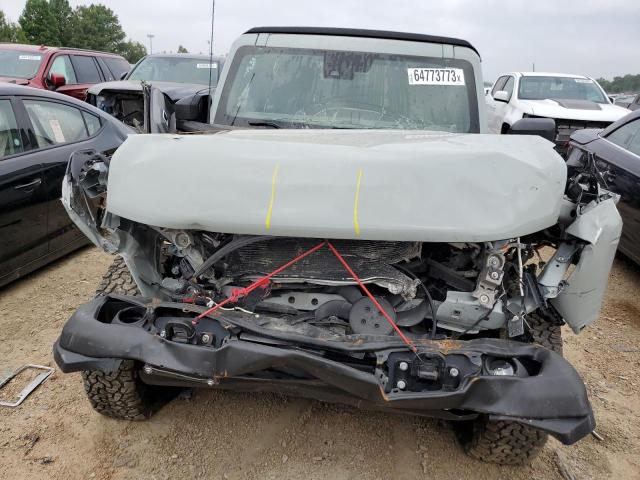 1FMEE5DP5NLB06649 - 2022 FORD BRONCO BASE GRAY photo 5