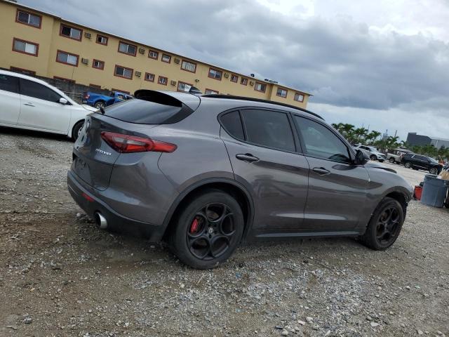 ZASFAKPN0J7B62036 - 2018 ALFA ROMEO STELVIO SPORT Серый фото 3