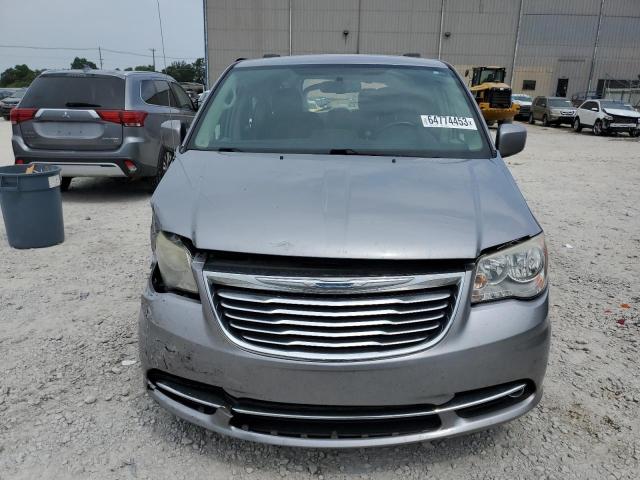 2C4RC1BG0DR605615 - 2013 CHRYSLER TOWN & COU TOURING 银色 照片 5