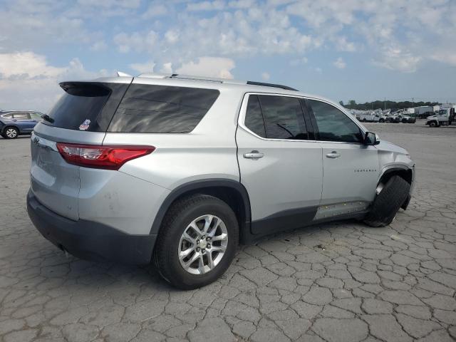 1GNERGKW1JJ242577 - 2018 CHEVROLET TRAVERSE LT SILVER photo 3