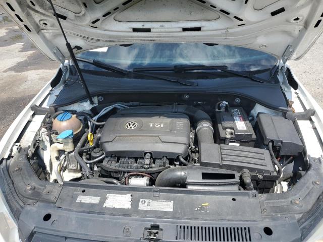 1VWAT7A30EC118906 - 2014 VOLKSWAGEN PASSAT S Weiß Foto 11