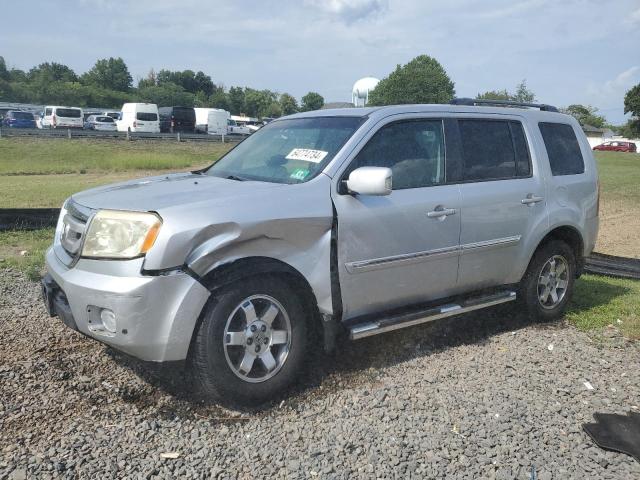 5FNYF4H94BB056071 - 2011 HONDA PILOT TOURING SILVER photo 1