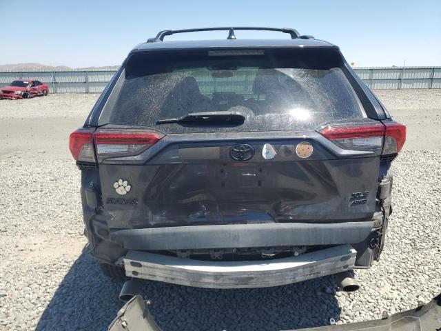 2T3P1RFV0MC166024 - 2021 TOYOTA RAV4 XLE CHARCOAL photo 6