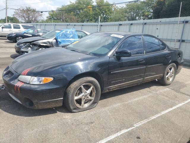 2002 PONTIAC GRAND PRIX GT, 