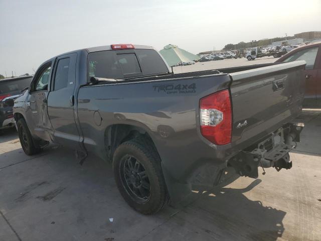 5TFUW5F13FX465336 - 2015 TOYOTA TUNDRA DOUBLE CAB SR/SR5 GRAY photo 2