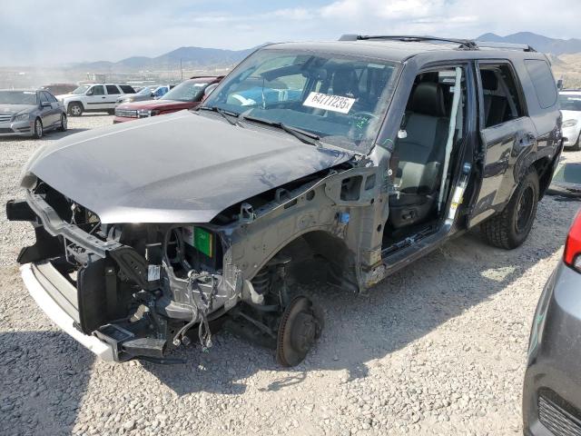 JTEBU5JR2J5592489 - 2018 TOYOTA 4RUNNER SR5/SR5 PREMIUM GRAY photo 1