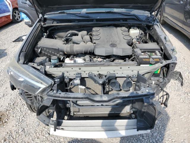 JTEBU5JR2J5592489 - 2018 TOYOTA 4RUNNER SR5/SR5 PREMIUM GRAY photo 11