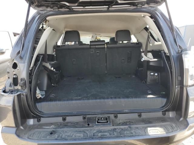 JTEBU5JR2J5592489 - 2018 TOYOTA 4RUNNER SR5/SR5 PREMIUM GRAY photo 6