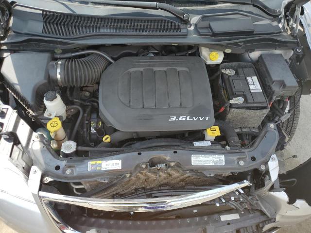 2C4RC1CGXDR596842 - 2013 CHRYSLER TOWN & COU TOURING L SILVER photo 12