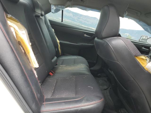 4T1BF1FK2HU702049 - 2017 TOYOTA CAMRY LE WHITE photo 10