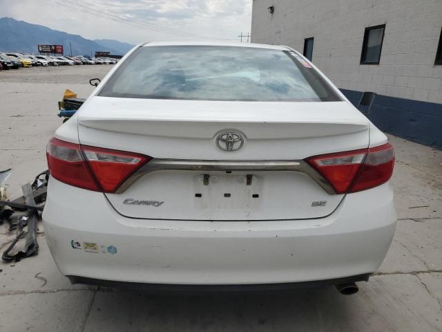 4T1BF1FK2HU702049 - 2017 TOYOTA CAMRY LE WHITE photo 6