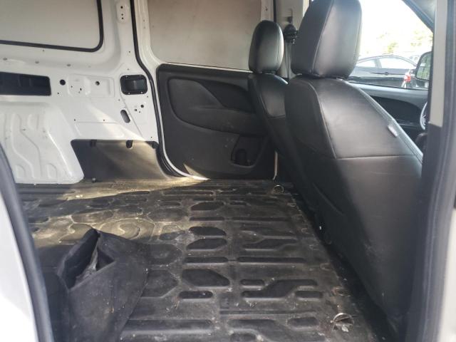 ZFBERFAT5G6B12510 - 2016 RAM PROMASTER 白色 照片 11