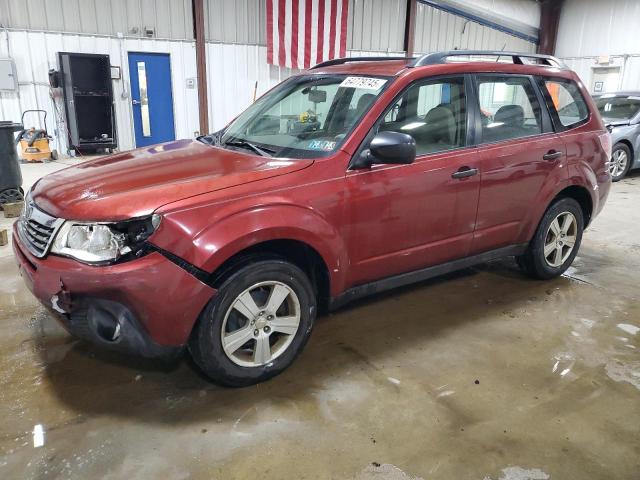 JF2SH6BC1AH765699 - 2010 SUBARU FORESTER XS Rot Foto 1