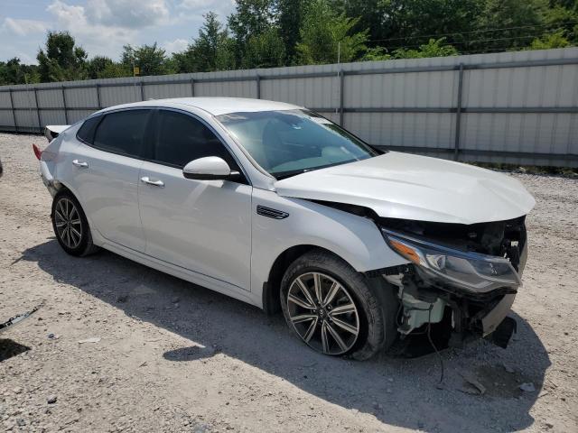 5XXGT4L31KG351472 - 2019 KIA OPTIMA LX أبيض صورة 4
