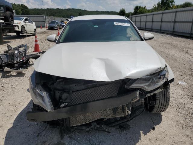 5XXGT4L31KG351472 - 2019 KIA OPTIMA LX أبيض صورة 5