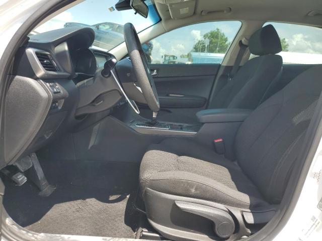 5XXGT4L31KG351472 - 2019 KIA OPTIMA LX أبيض صورة 7