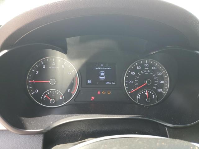 5XXGT4L31KG351472 - 2019 KIA OPTIMA LX أبيض صورة 9