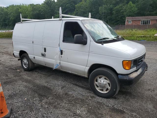 1FTNE24263HB81965 - 2003 FORD ECONOLINE E250 VAN WHITE photo 4