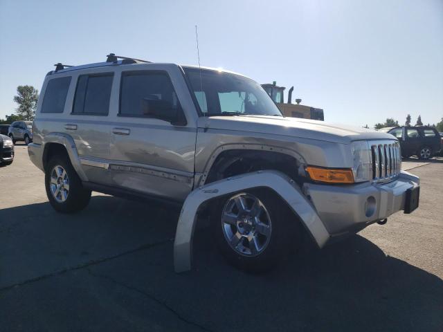 1J8HG58208C182836 - 2008 JEEP COMMANDER LIMITED TAN photo 4