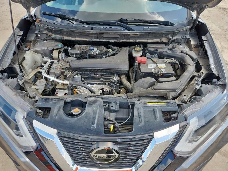 KNMAT2MT8JP542628 - 2018 NISSAN ROGUE S 灰色 照片 12