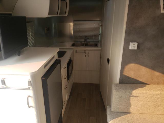 1STCMAD18LJ553456 - 2020 AIRS TRAILER SILVER photo 6