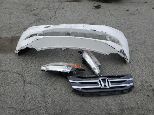 5FNRL5H61CB097333 - 2012 HONDA ODYSSEY EXL WHITE photo 13