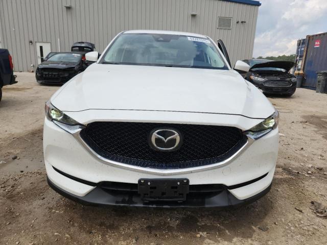 JM3KFBCMXK0575797 - 2019 MAZDA CX-5 TOURING WHITE photo 5