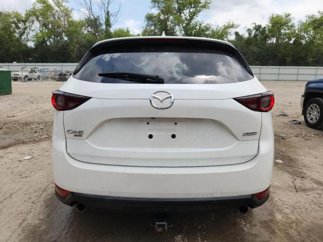 JM3KFBCMXK0575797 - 2019 MAZDA CX-5 TOURING WHITE photo 6