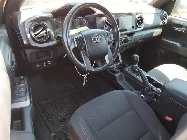 3TMAZ5CN2HM037395 - 2017 TOYOTA TACOMA DOUBLE CAB Rot Foto 8