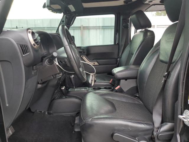 1C4BJWEG0GL239040 - 2016 JEEP WRANGLER U SAHARA შავი ფოტო 7