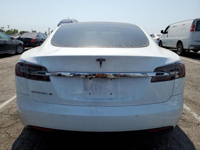 5YJSA1E18HF216138 - 2017 TESLA MODEL S WHITE photo 6