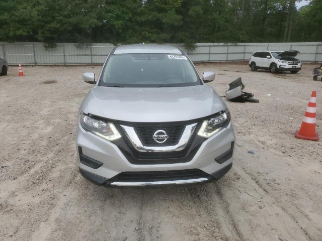 JN8AT2MVXHW011663 - 2017 NISSAN ROGUE S SILVER photo 5