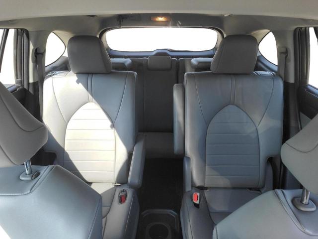 5TDGZRAH2NS120884 - 2022 TOYOTA HIGHLANDER XLE Grau Foto 10