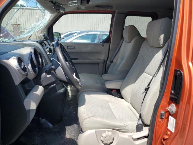 5J6YH2H76AL002466 - 2010 HONDA ELEMENT EX ORANGE photo 7