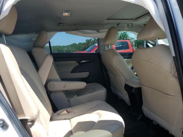 5TDKDRAH4PS010009 - 2023 TOYOTA HIGHLANDER L WHITE photo 11