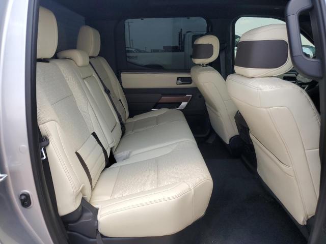 5TFMA5DB5RX152979 - 2024 TOYOTA TUNDRA CREWMAX PLATINUM 银色 照片 10