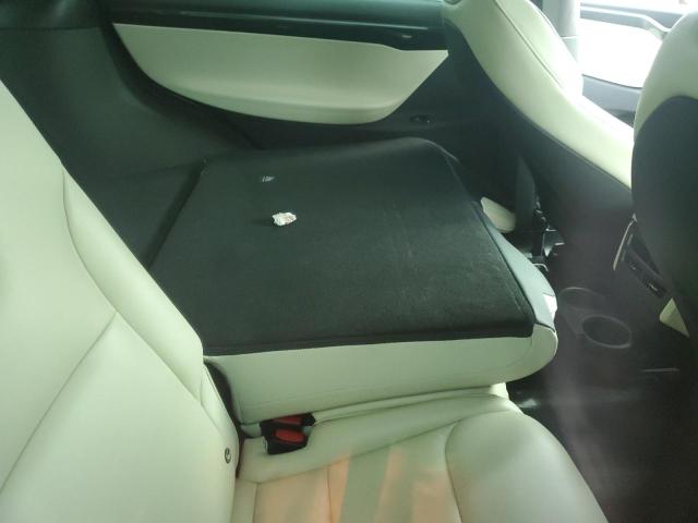 5YJXCDE22LF297754 - 2020 TESLA MODEL X BLACK photo 11