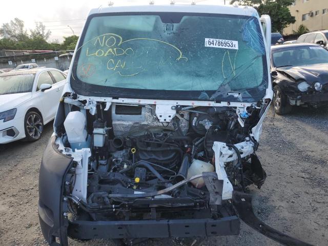 3C6TRVAG4KE512745 - 2019 RAM PROMASTER 1500 STANDARD WHITE photo 5