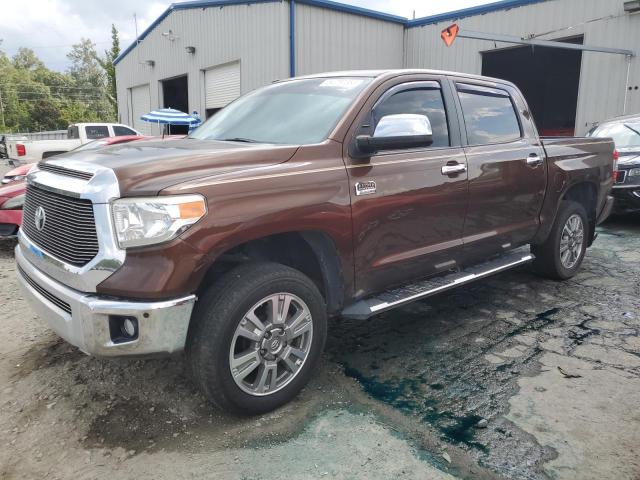 5TFGY5F17FX181005 - 2015 TOYOTA TUNDRA CREWMAX 1794 BROWN photo 1