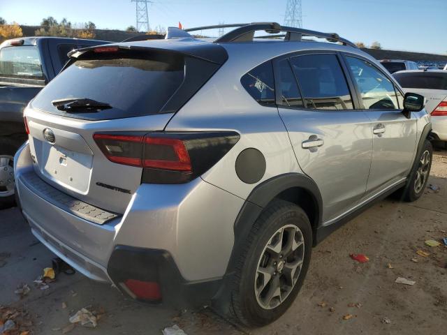 JF2GTABC9JG262354 - 2018 SUBARU CROSSTREK PREMIUM SILVER photo 4