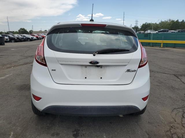 3FADP4EJ9KM157022 - 2019 FORD FIESTA SE أبيض صورة 6