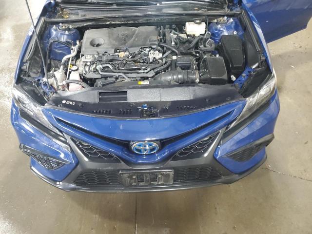 4T1T31AK4RU062402 - 2024 TOYOTA CAMRY SE NIGHT SHADE BLUE photo 11