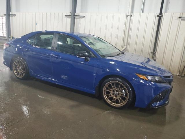 4T1T31AK4RU062402 - 2024 TOYOTA CAMRY SE NIGHT SHADE BLUE photo 4