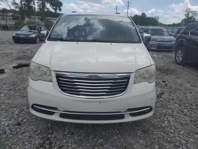 2A4RR8DG0BR797999 - 2011 CHRYSLER TOWN & COU TOURING L WHITE photo 5