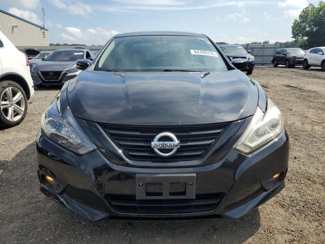 1N4AL3AP2JC235871 - 2018 NISSAN ALTIMA 2.5 შავი ფოტო 5