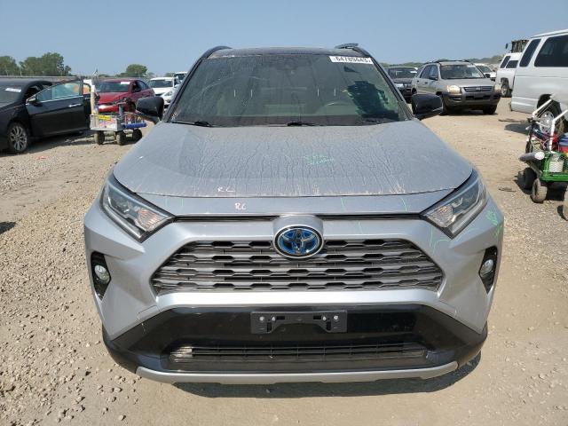 JTMEWRFV1KJ018435 - 2019 TOYOTA RAV4 XSE SILVER photo 5