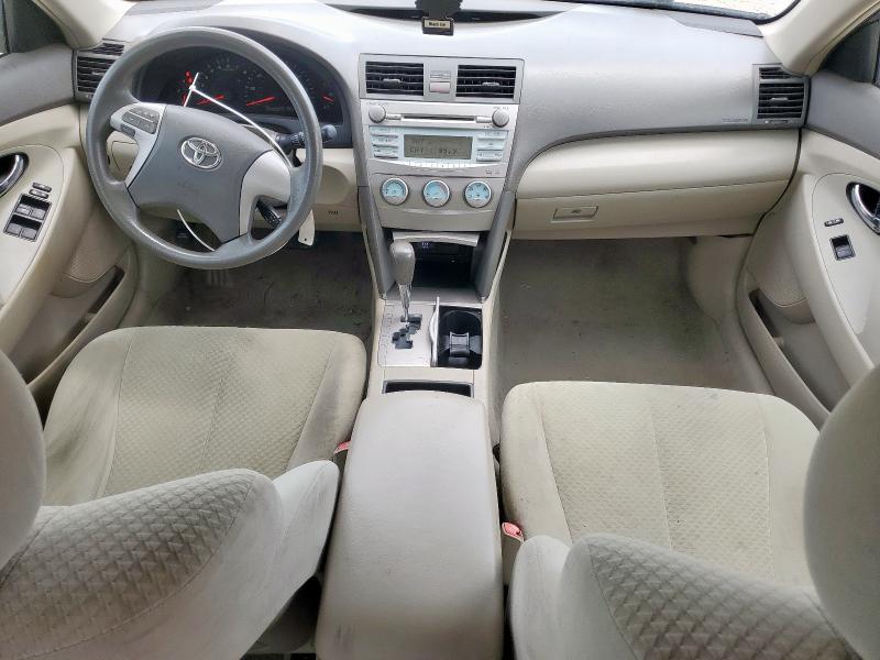 4T1BE46K49U870667 - 2009 TOYOTA CAMRY BASE BEIGE photo 8