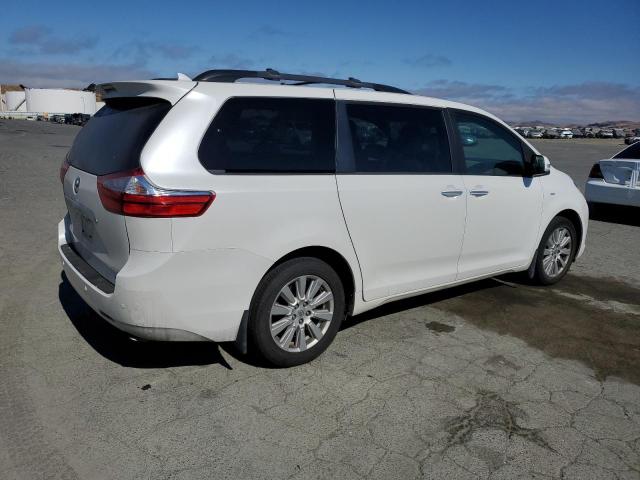 5TDDZ3DC4HS155642 - 2017 TOYOTA SIENNA XLE WHITE photo 3