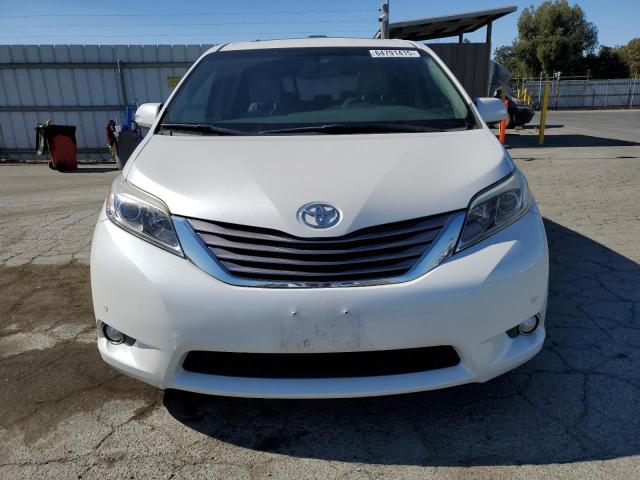 5TDDZ3DC4HS155642 - 2017 TOYOTA SIENNA XLE WHITE photo 5